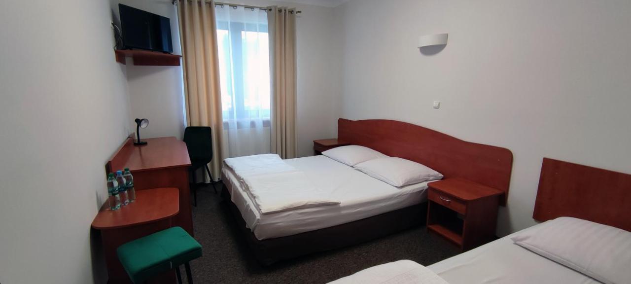 Motel Port 2000 Mostki  Εξωτερικό φωτογραφία